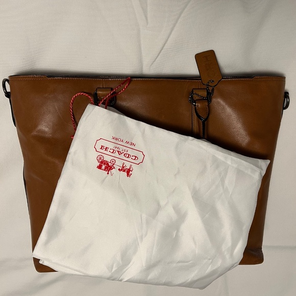 Coach tan leather laptop bag / carry-all | tons of pockets! - Picture 3 of 9
